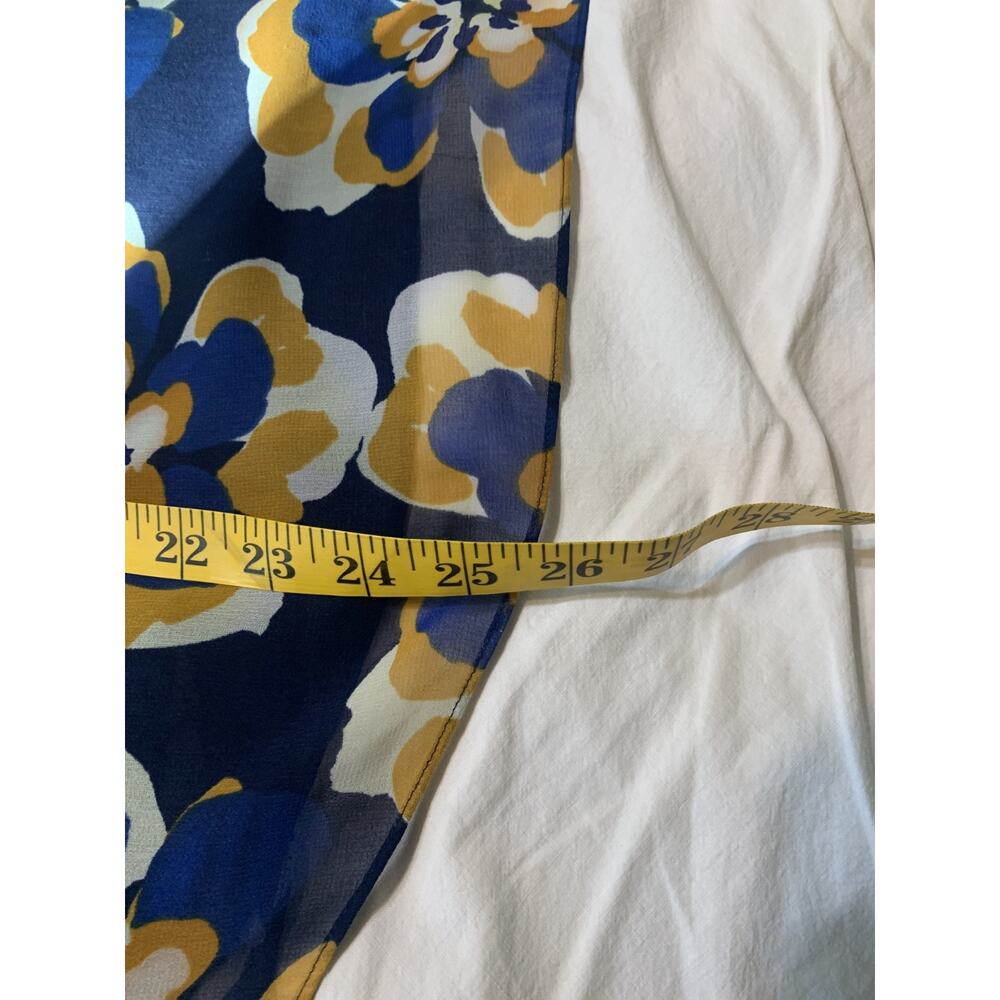 Cabi Lydia Sheer Chiffon 3/4 Sleeve Blouse Top Medium Blue Yellow Floral Office - Picture 6 of 12